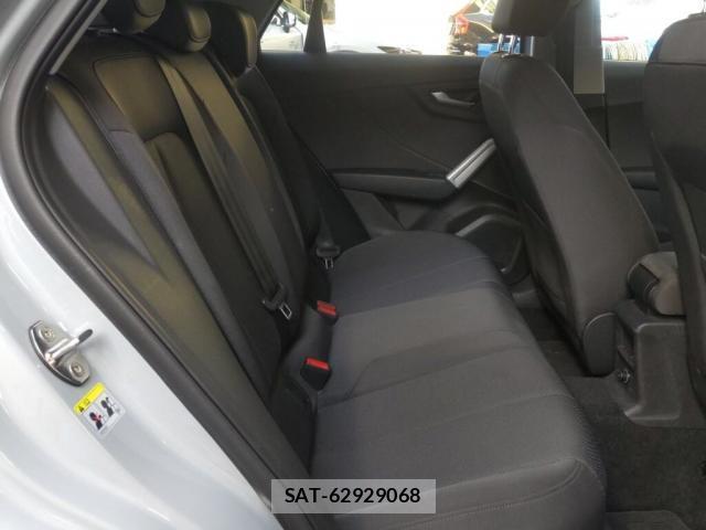 Audi Q2 2022-06 8055391-3