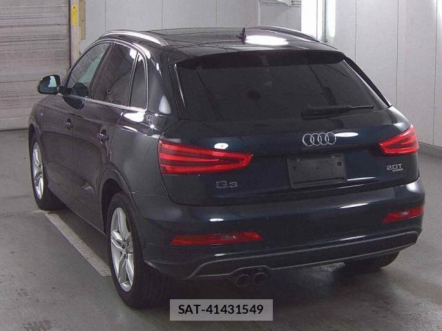 Audi Q3 2013-06 8055043-5