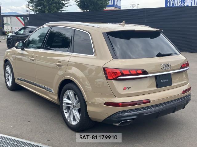 Audi Q7 2025-01 8054562-14