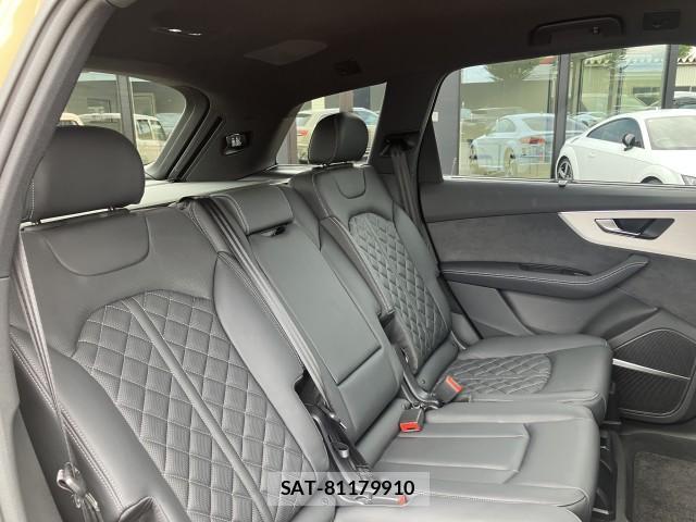 Audi Q7 2025-01 8054562-6