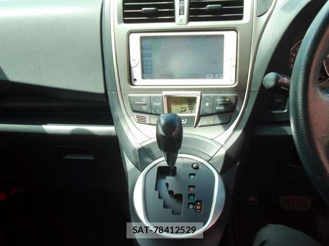 Toyota RACTIS 2013-03 8055002-16