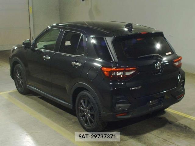 Toyota RAIZE 2023-05 8053338-4