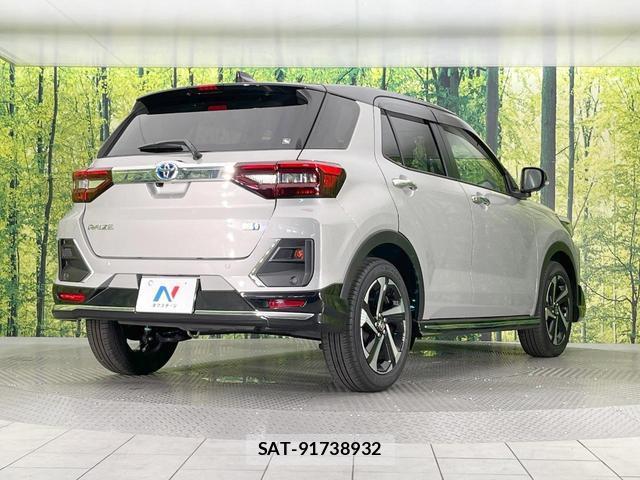 Toyota RAIZE 2025-04 8054038-16