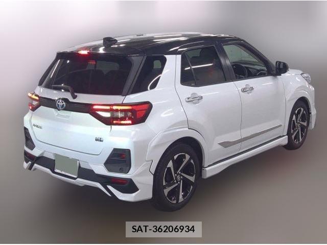 Toyota RAIZE 2023-01 8054403-3