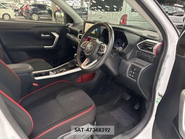 Toyota RAIZE 2024-11 8055561-9