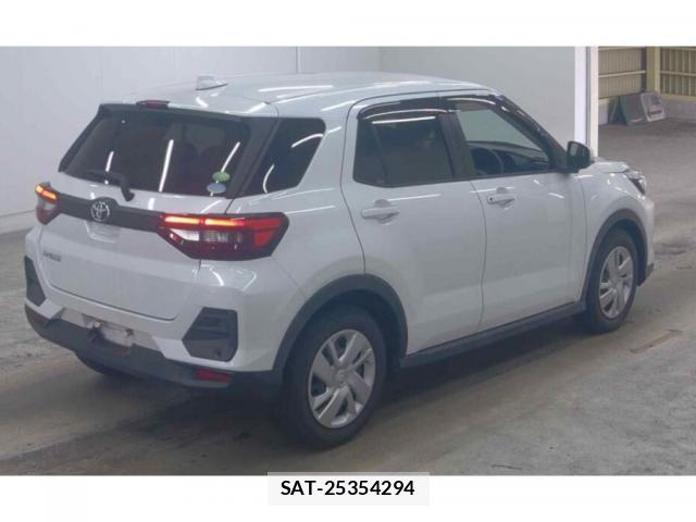 Toyota RAIZE 2020-06 8055571-4