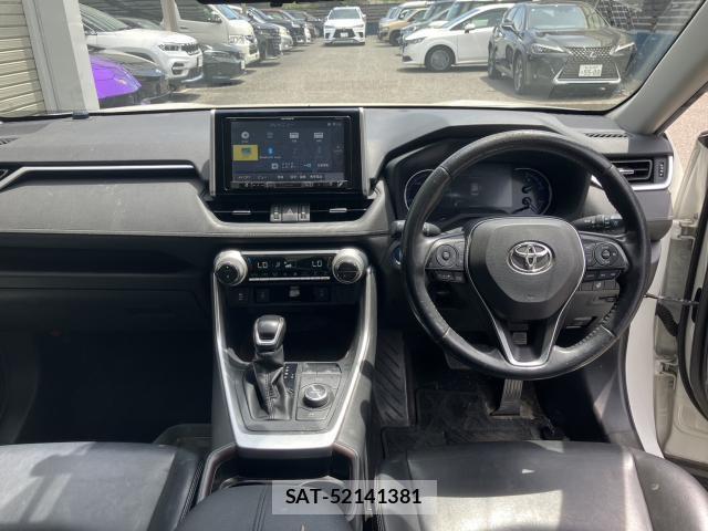 Toyota RAV4 2020-07 8053254-2