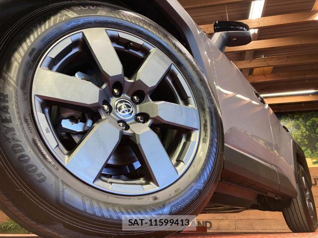 Toyota RAV4 2026-04 8053533-12