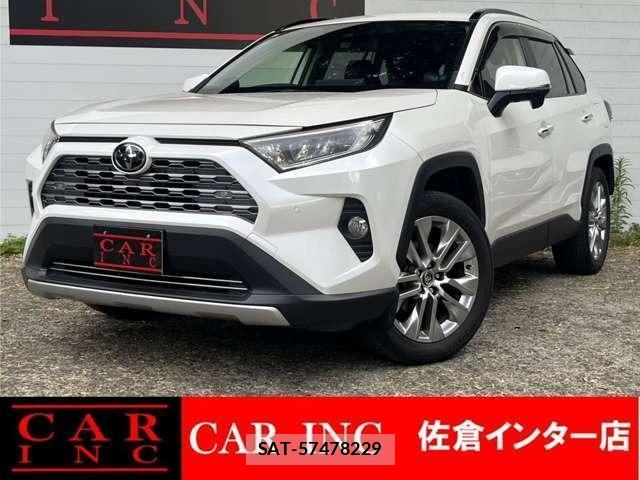 Toyota RAV4 2019-06 8053949-0