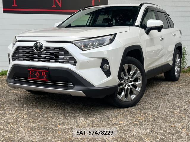Toyota RAV4 2019-06 8053949-1