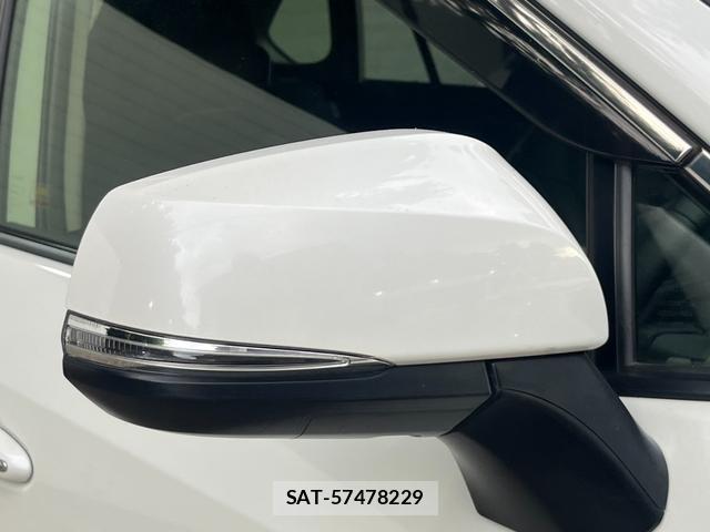 Toyota RAV4 2019-06 8053949-14