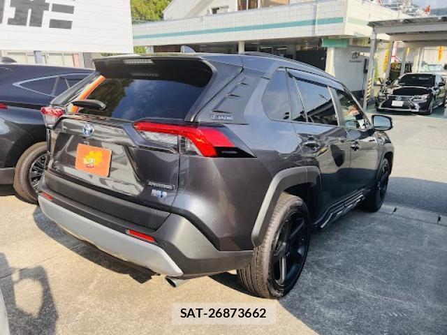 Toyota RAV4 2022-09 8054133-1