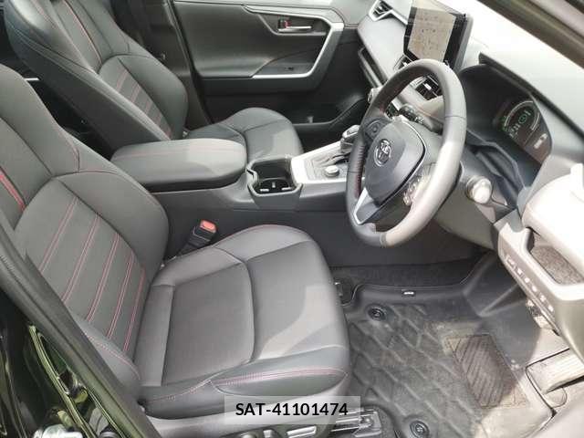 Toyota RAV4 2025-03 8054155-11