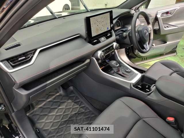 Toyota RAV4 2025-03 8054155-12