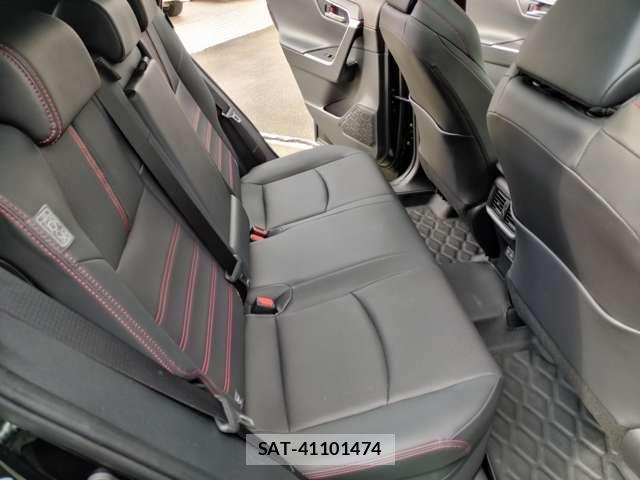 Toyota RAV4 2025-03 8054155-13