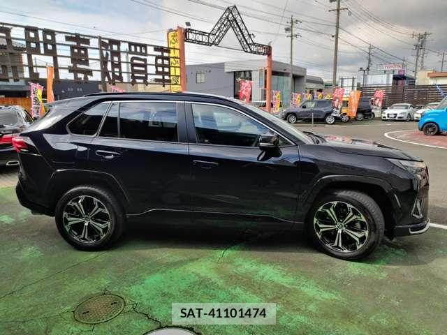 Toyota RAV4 2025-03 8054155-4