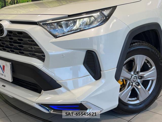 Toyota RAV4 2021-01 8054536-11