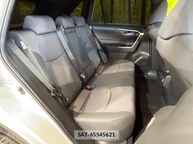 Toyota RAV4 2021-01 8054536-8