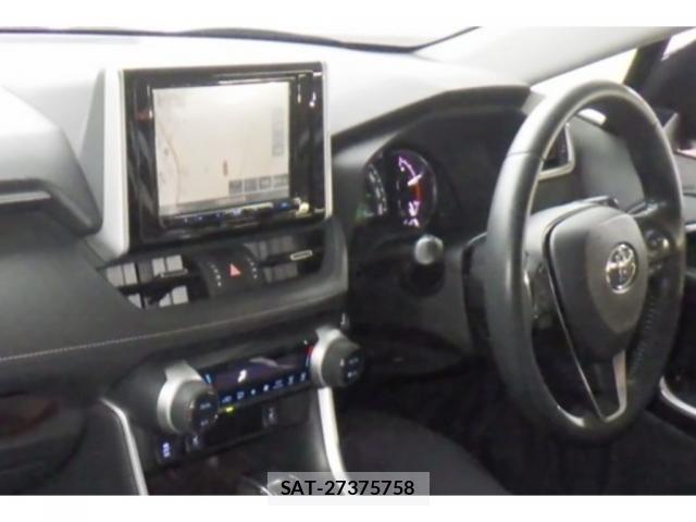 Toyota RAV4 2020-03 8054799-2