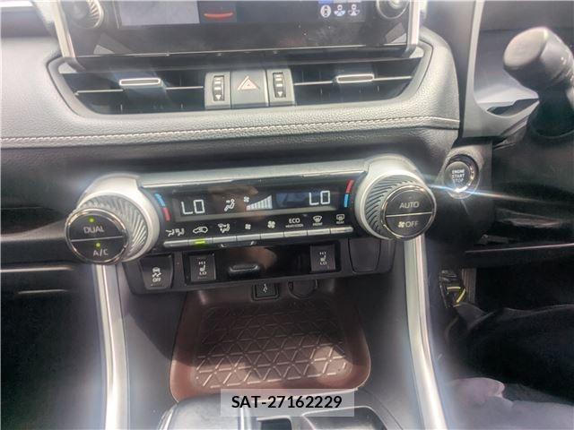 Toyota RAV4 2021-03 8054978-15
