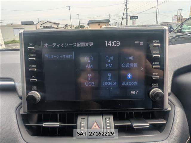 Toyota RAV4 2021-03 8054978-16