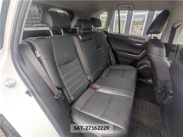 Toyota RAV4 2021-03 8054978-9