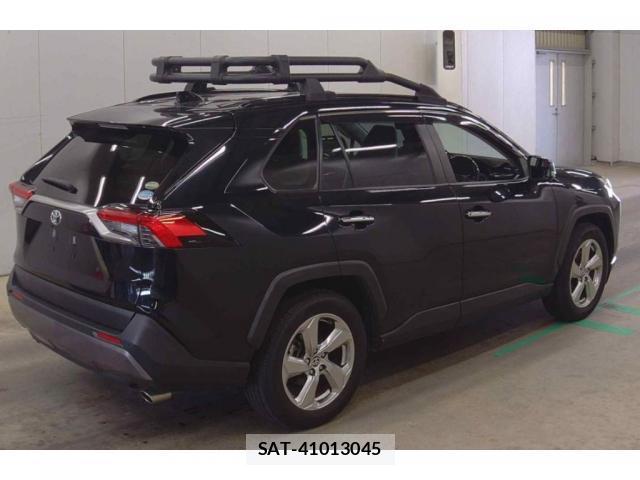 Toyota RAV4 2019-09 8055580-3