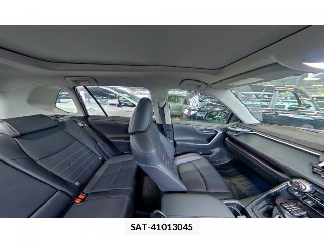 Toyota RAV4 2019-09 8055580-5
