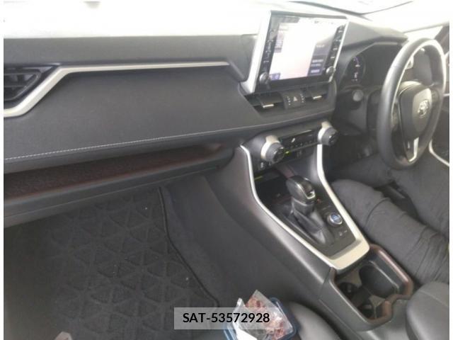 Toyota RAV4 2021 8055583-4