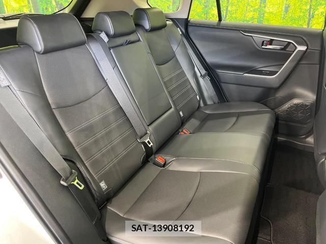 Toyota RAV4 2024-07 8055771-8