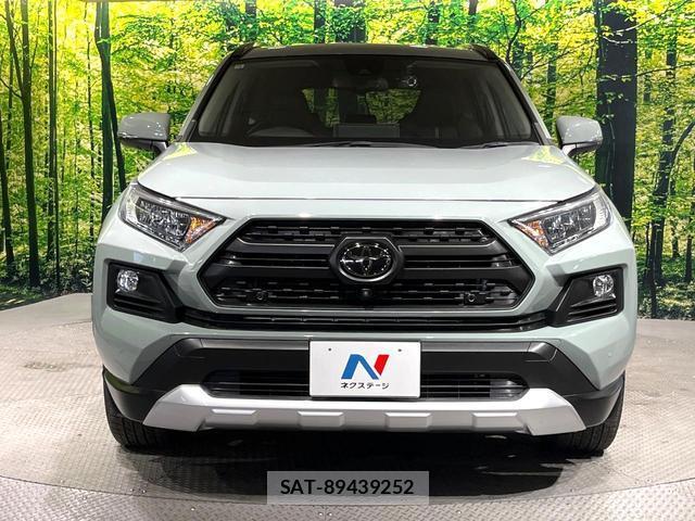 Toyota RAV4 2020-10 8055941-13