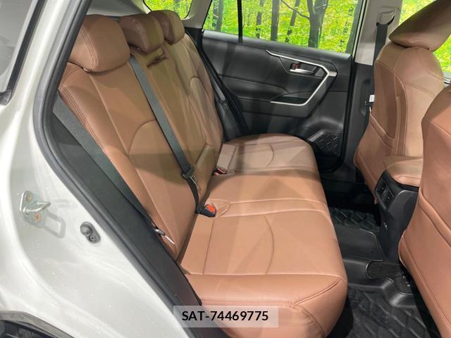 Toyota RAV4 2024-07 8056031-9