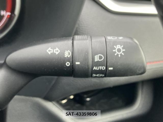 Toyota RAV4 2022-03 8056143-12
