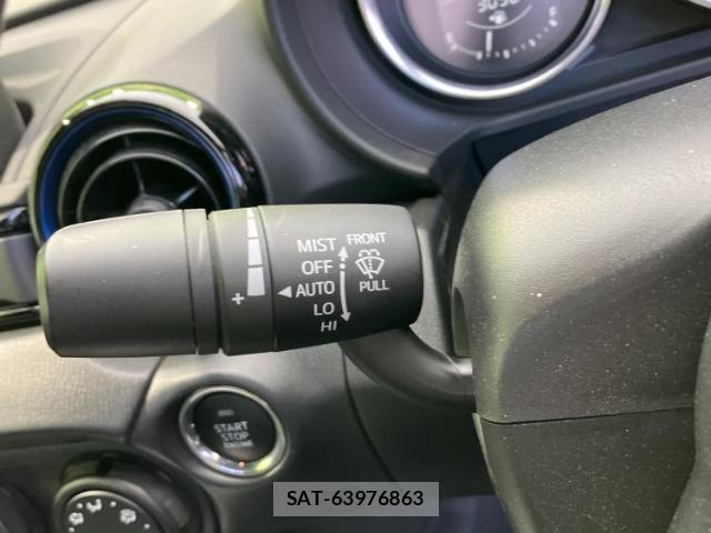 Mazda ROADSTER 2023-04 8054059-12