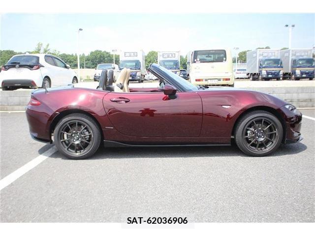 Mazda ROADSTER 2025-04 8054933-10