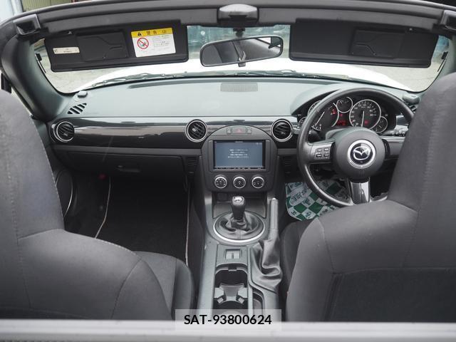Mazda ROADSTER 2014-01 8055186-1