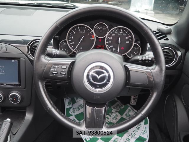 Mazda ROADSTER 2014-01 8055186-16