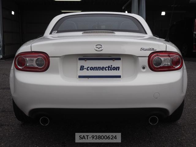 Mazda ROADSTER 2014-01 8055186-4