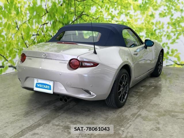 Mazda ROADSTER 2022-10 8056088-2