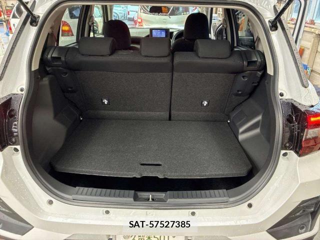 Daihatsu ROCKY 2023-03 8053316-5