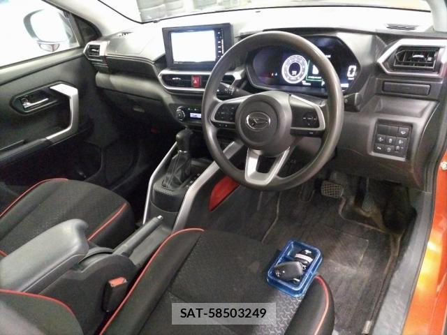 Daihatsu ROCKY 2020-03 8054583-2