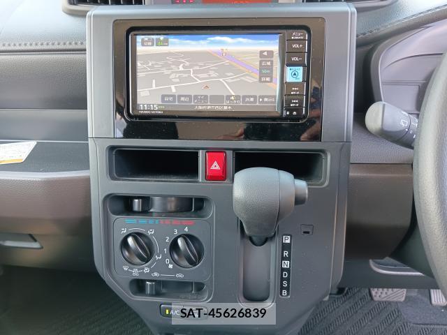 Toyota ROOMY 2024-11 8053415-15