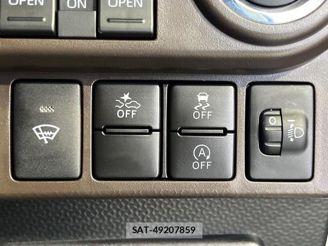Toyota ROOMY 2020-09 8053592-6