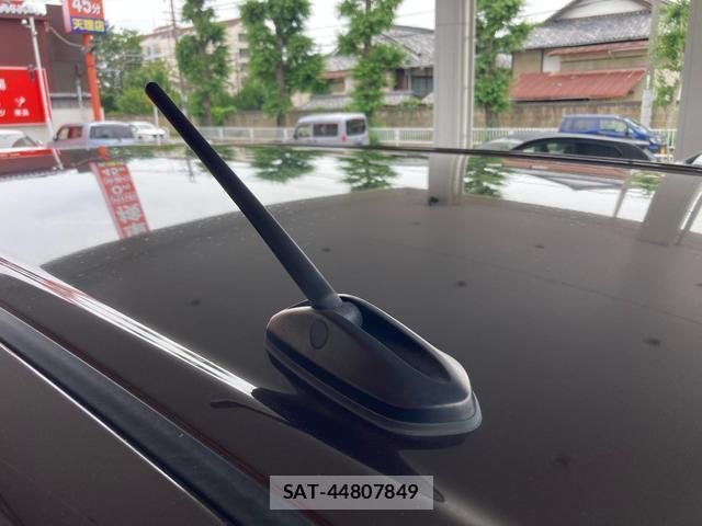 Toyota ROOMY 2021-08 8053658-19