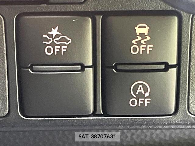 Toyota ROOMY 2017-07 8053980-6