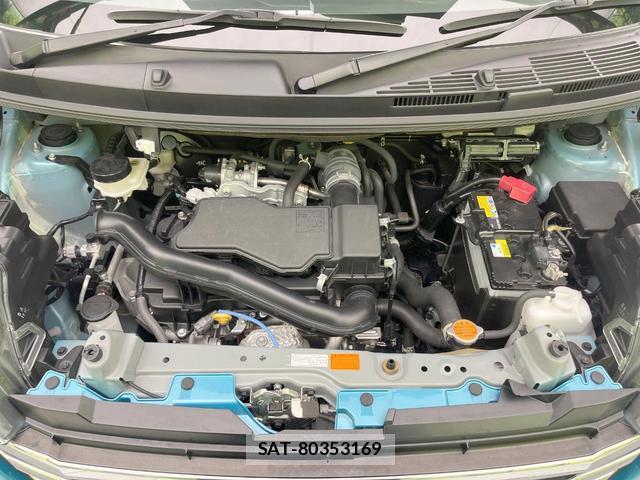 Toyota ROOMY 2023-01 8054037-17