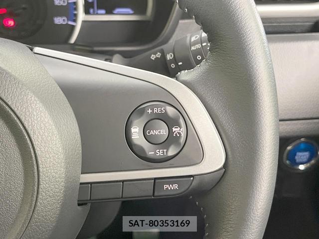 Toyota ROOMY 2023-01 8054037-5