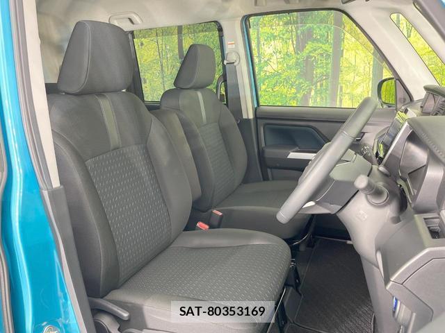 Toyota ROOMY 2023-01 8054037-7