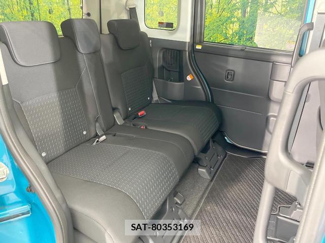 Toyota ROOMY 2023-01 8054037-8