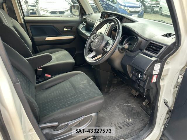 Toyota ROOMY 2021-01 8054186-11